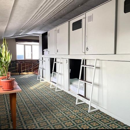 Capsule Hotel Technocave بيشكيك المظهر الخارجي الصورة
