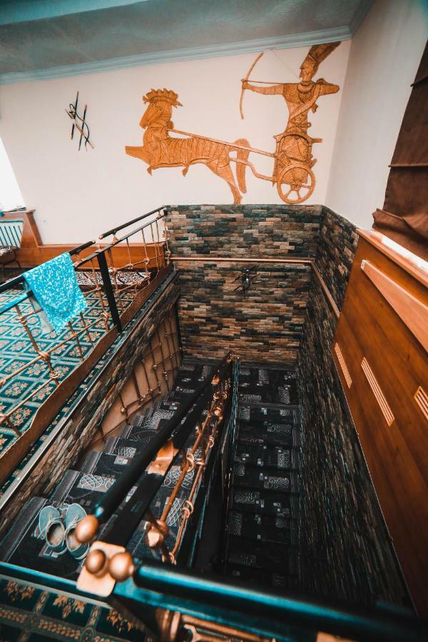Capsule Hotel Technocave بيشكيك المظهر الخارجي الصورة