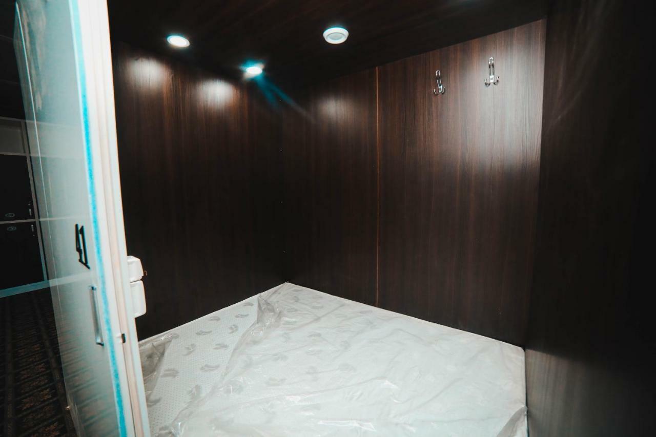 Capsule Hotel Technocave بيشكيك المظهر الخارجي الصورة